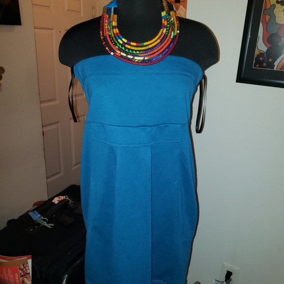 Dress - Picture 2 of 3